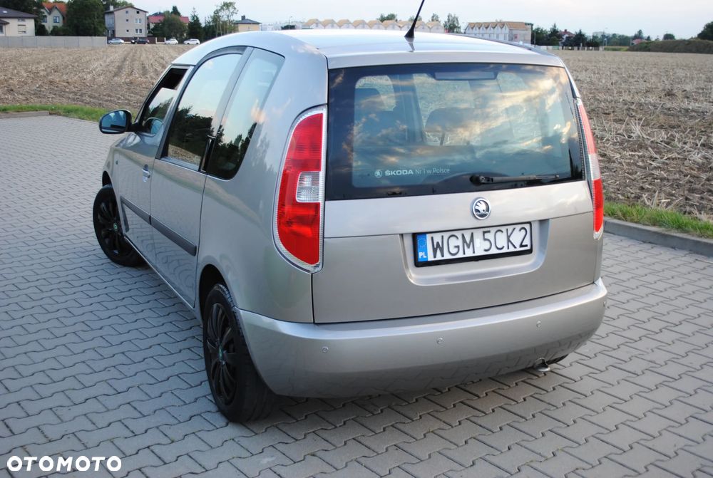 Skoda Roomster 1.4 16V Elegance - 4