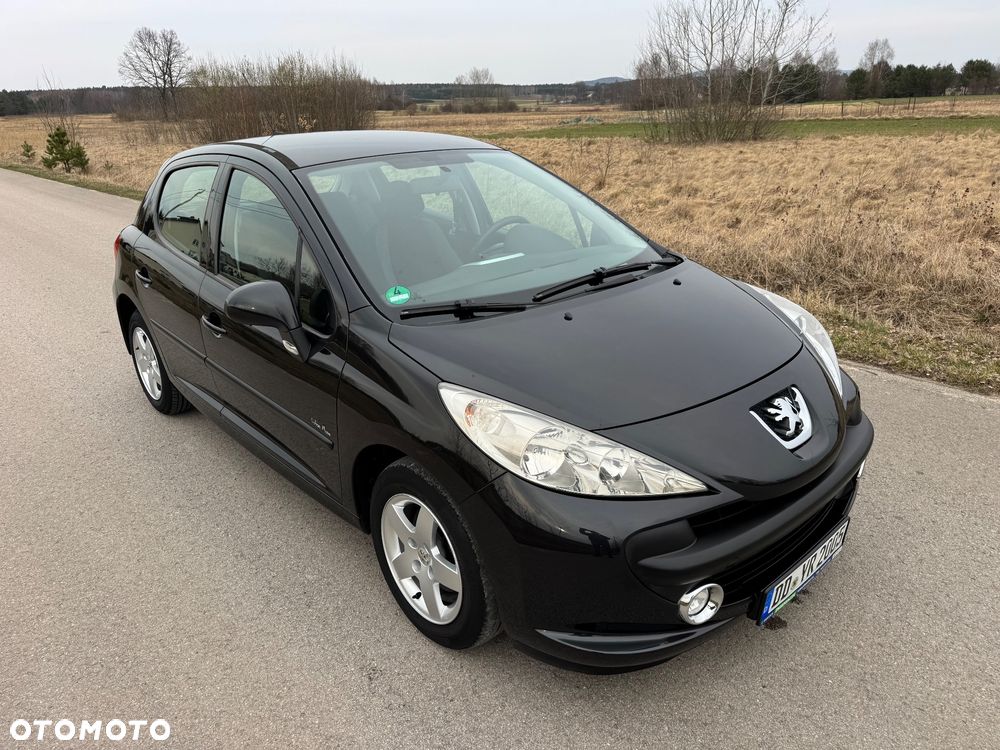 Peugeot 207 - 3