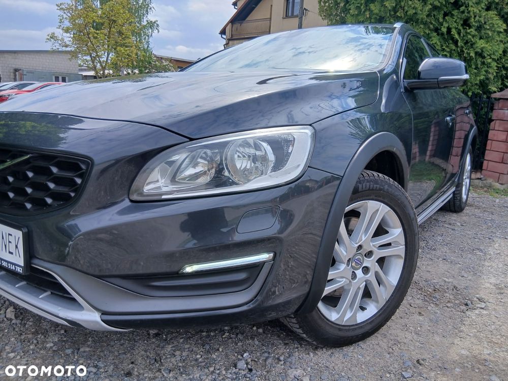 Volvo V60 D3 Summum - 14