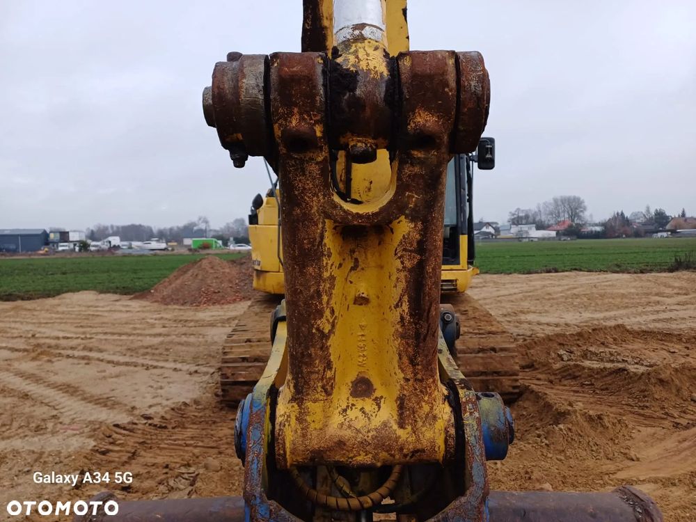 Komatsu PC228USLC8 - 9