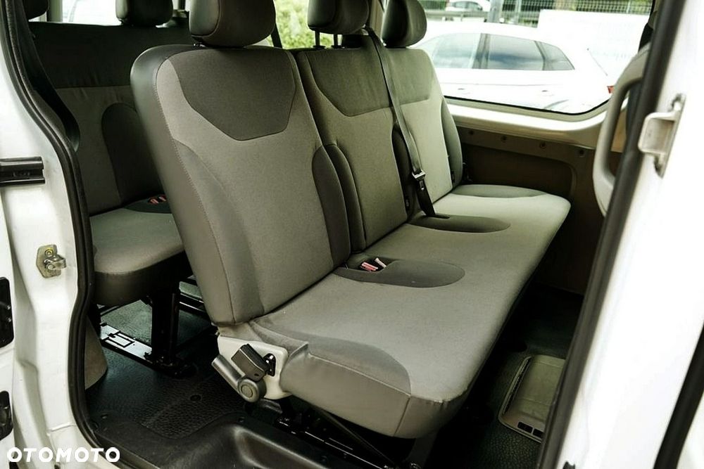 Renault Trafic - 17
