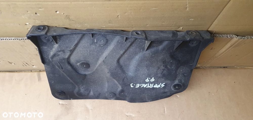 Osłona silnika prawa Kia Sportage III 29120-2S500 - 2