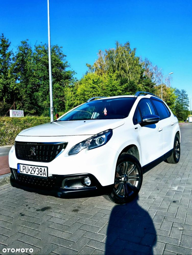 Peugeot 2008 - 6