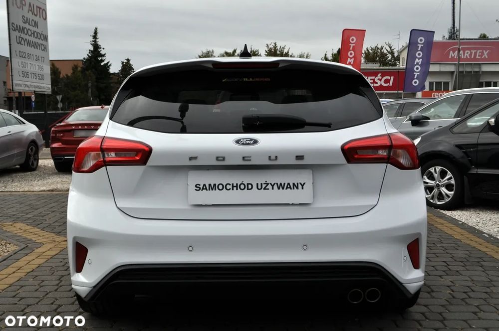 Ford Focus 1.0 EcoBoost Hybrid ST-LINE VIGNALE - 10
