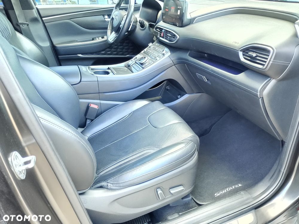 Hyundai Santa Fe - 18