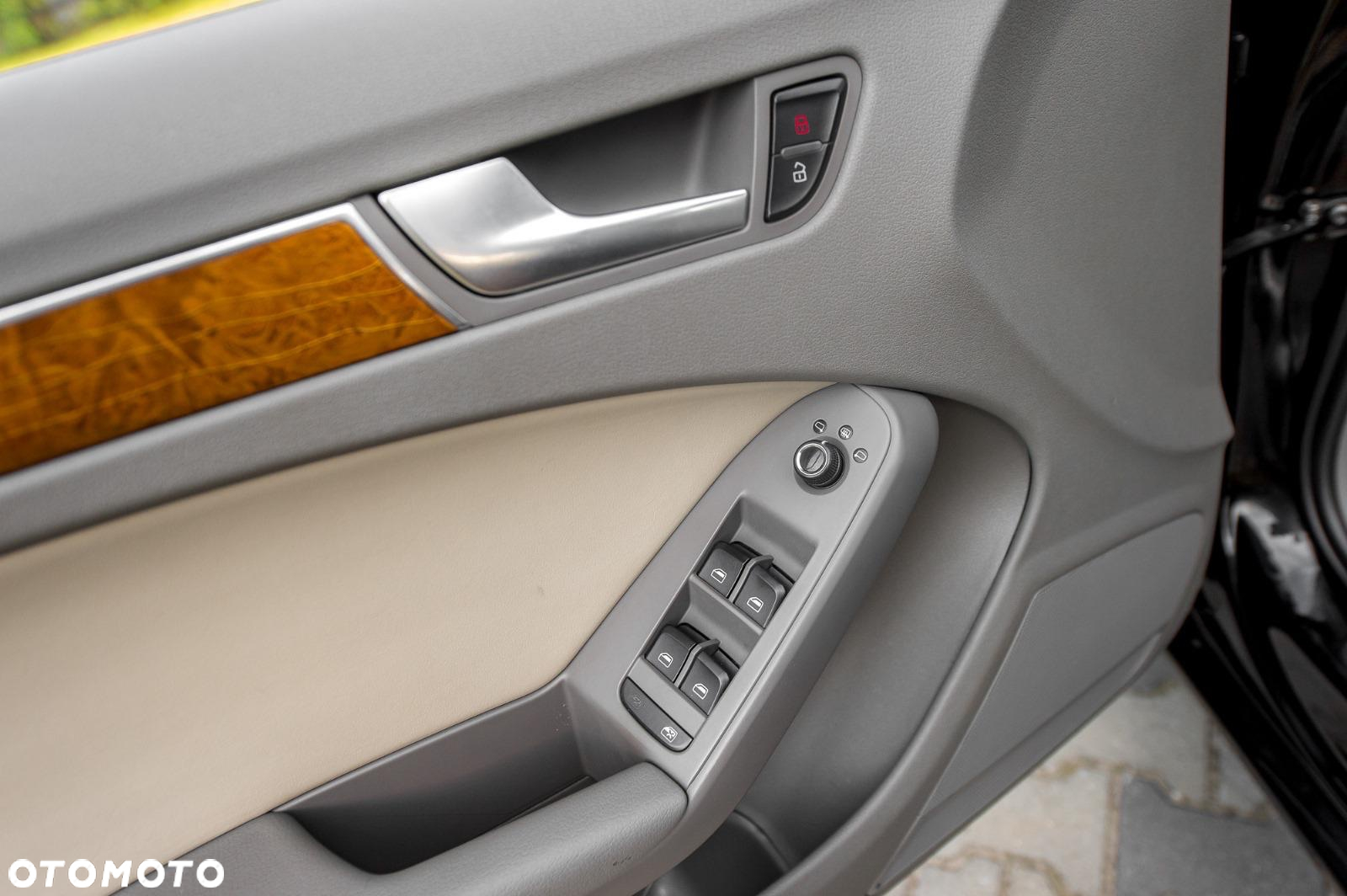 Audi A4 3.2 FSI Quattro Tiptronic - 17