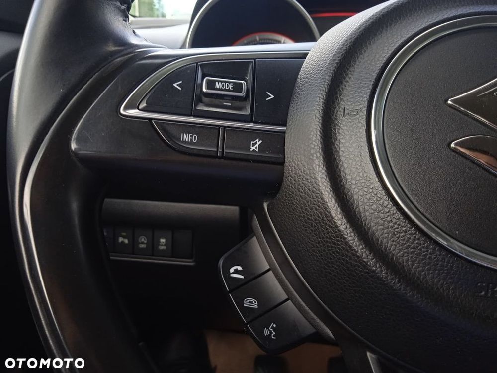 Suzuki Swift 1.2 Dualjet SHVS Premium Plus - 14