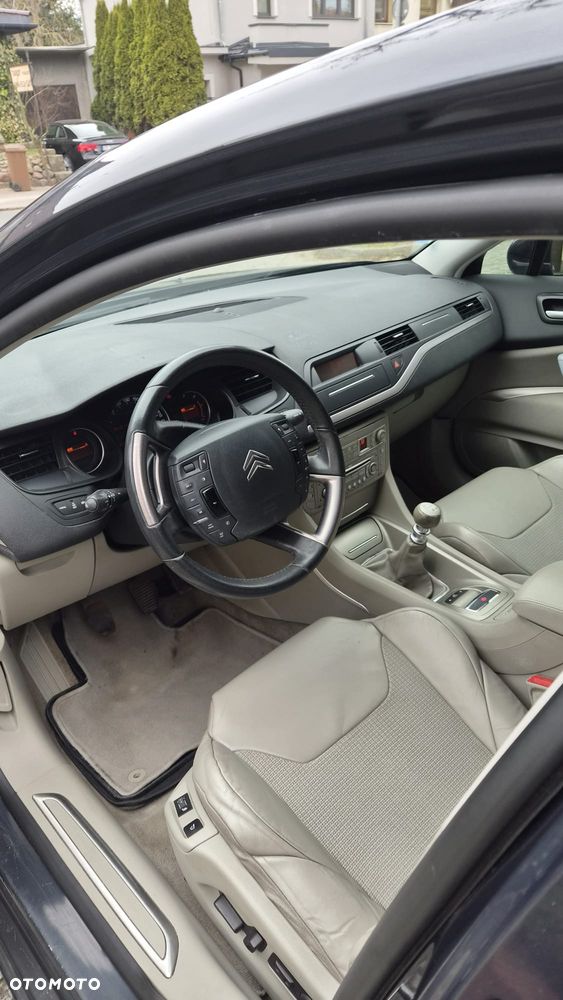 Citroën C5 2.2 HDi Exclusive - 9