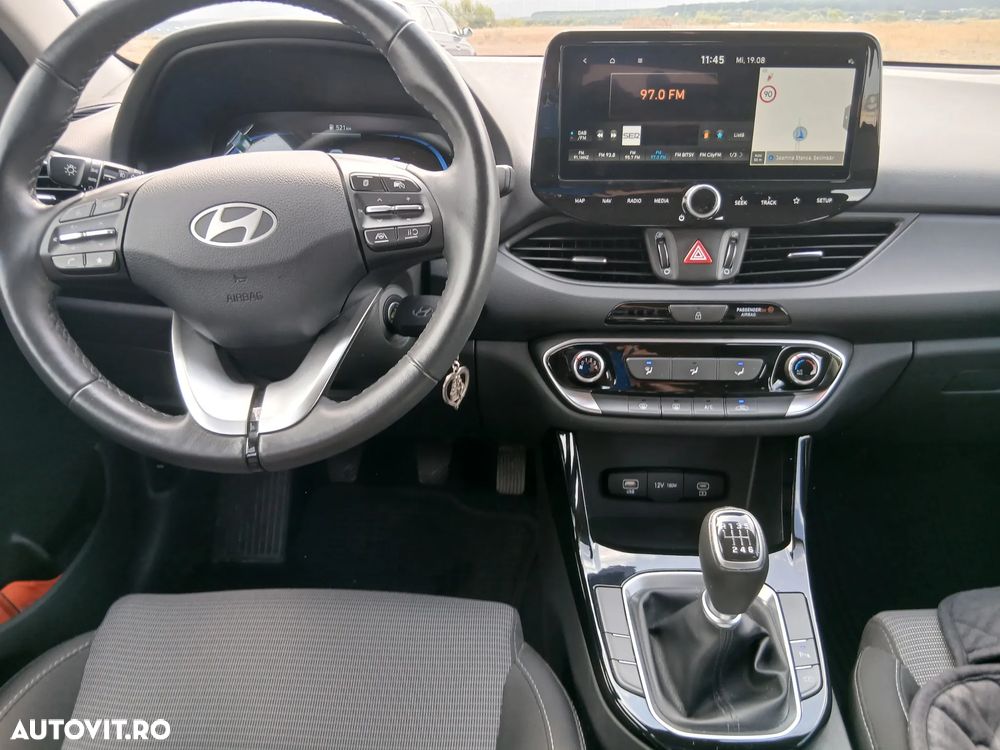 Hyundai i30 1.5 96CP M/T Comfort - 5