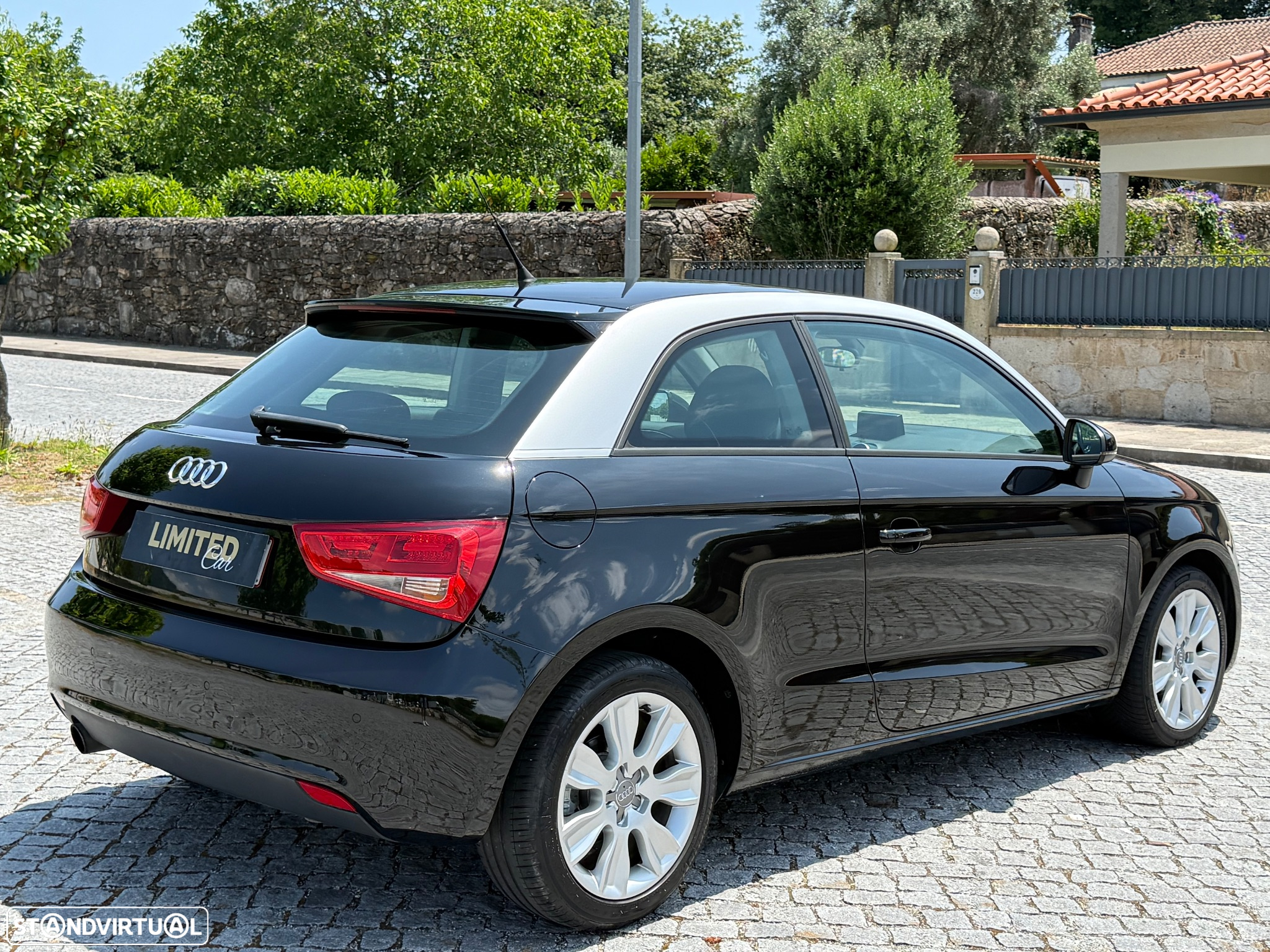 Audi A1 1.6 TDI Attraction - 8