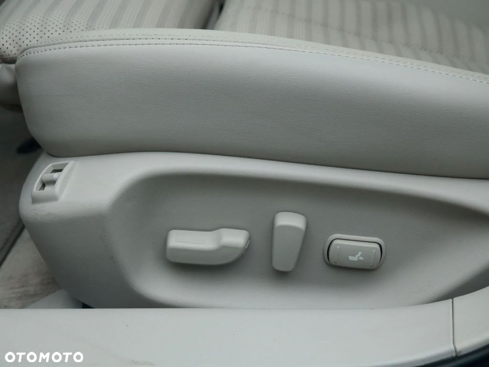 Infiniti Q50 Q50S Hybrid AWD Sport Tech - 15