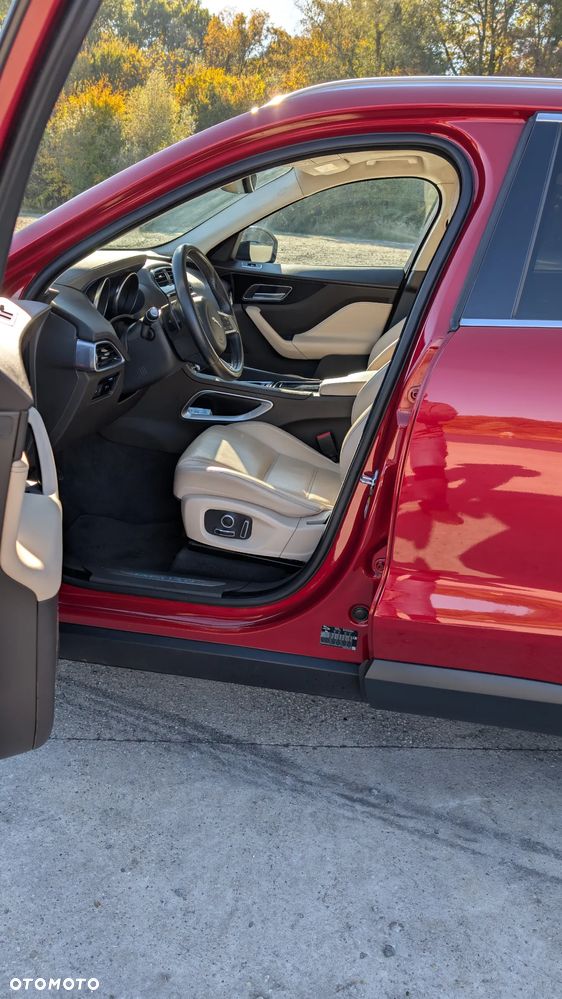 Jaguar F-Pace 2.0 i4P AWD Prestige - 7