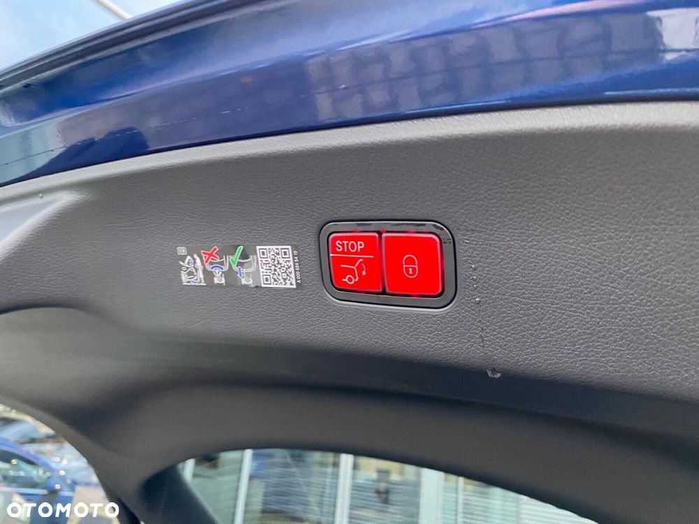 Mercedes-Benz GLC - 23