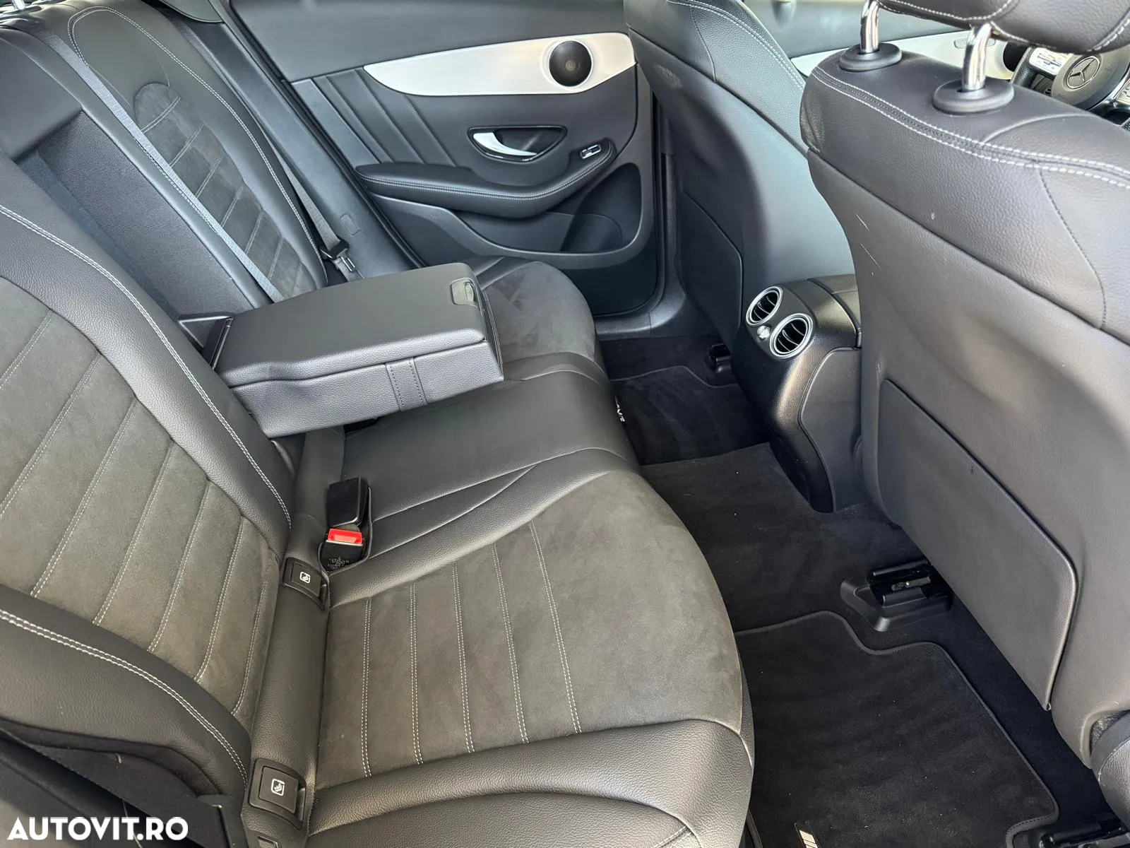 Mercedes-Benz GLC 300 de 4Matic 9G-TRONIC - 12