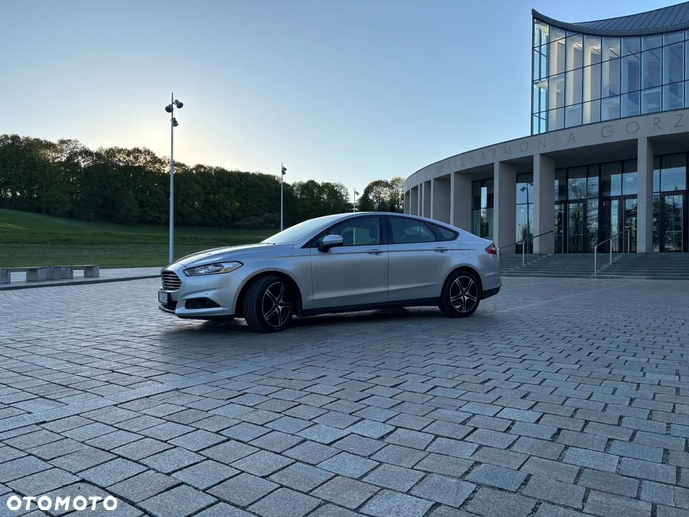 Ford Mondeo 2.0 TDCi Silver X (Amb Plus) - 8