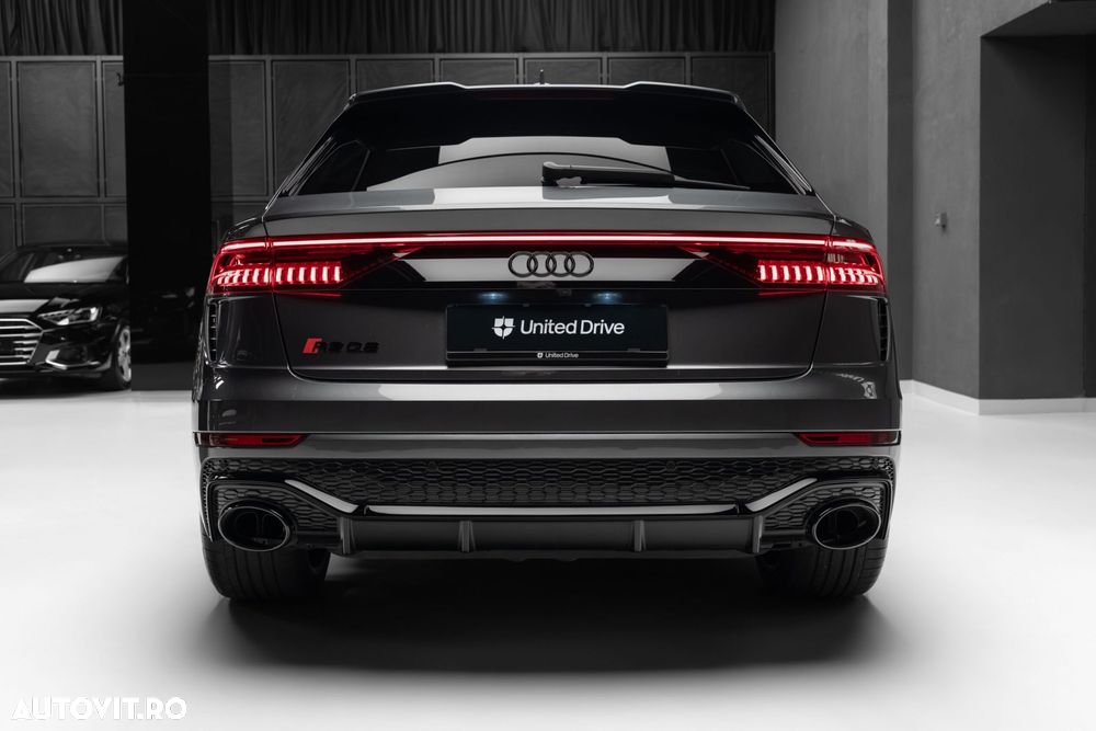 Audi RS Q8 - 39