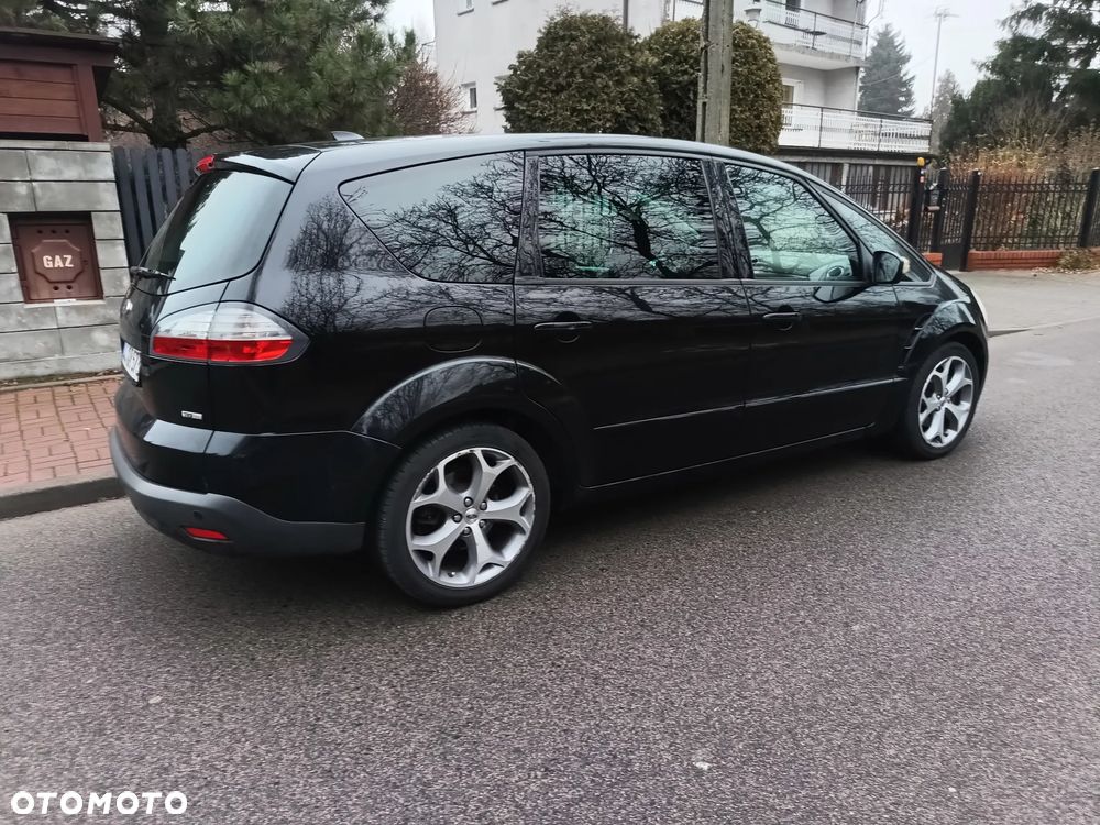 Ford S-Max - 7