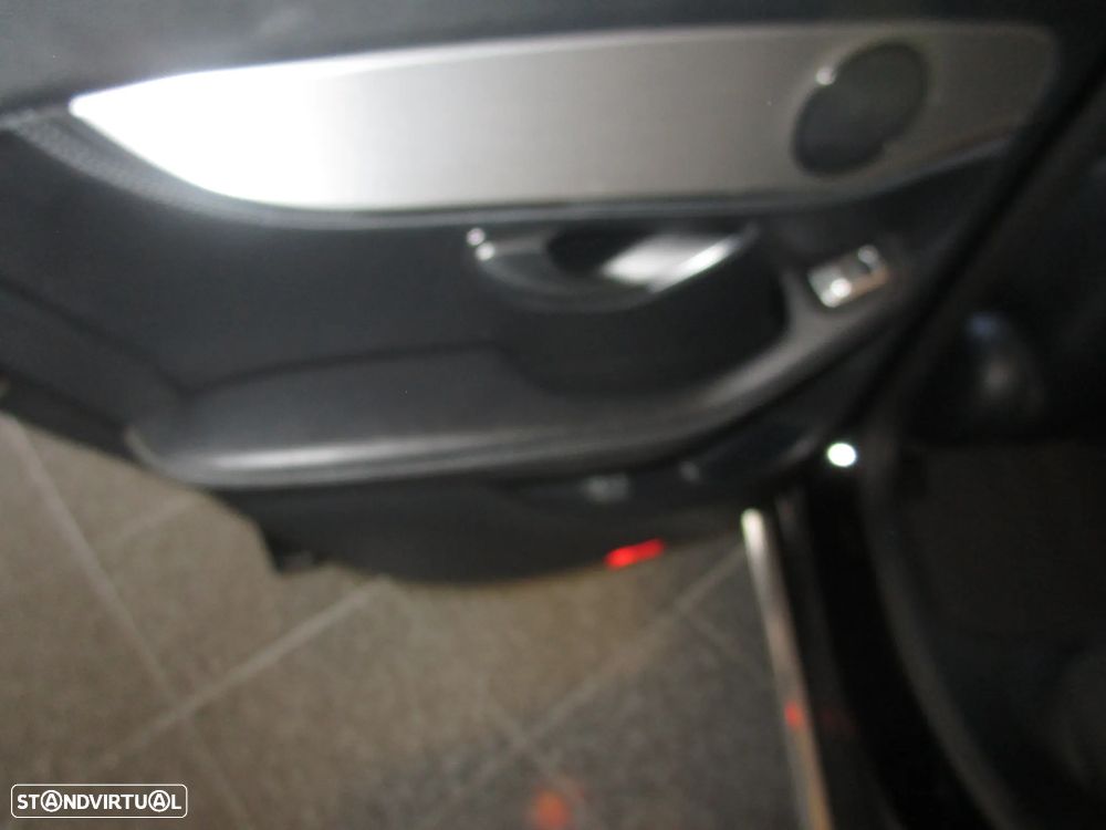 Mercedes-Benz C 200 (BlueTEC) d Station 7G-TRONIC Avantgarde - 11