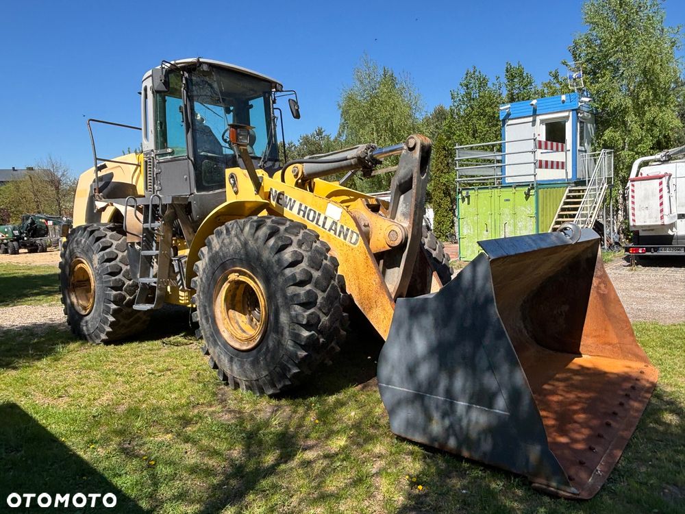 New Holland W270B ładowarka 24tony 4,5m3 2007r bez luzów CUMINS - 2