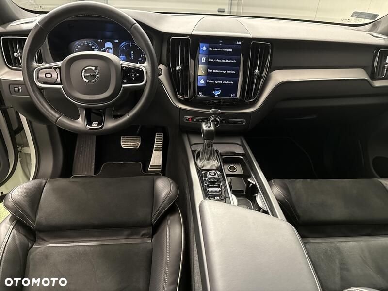 Volvo XC 60 D4 SCR AWD R-Design - 21