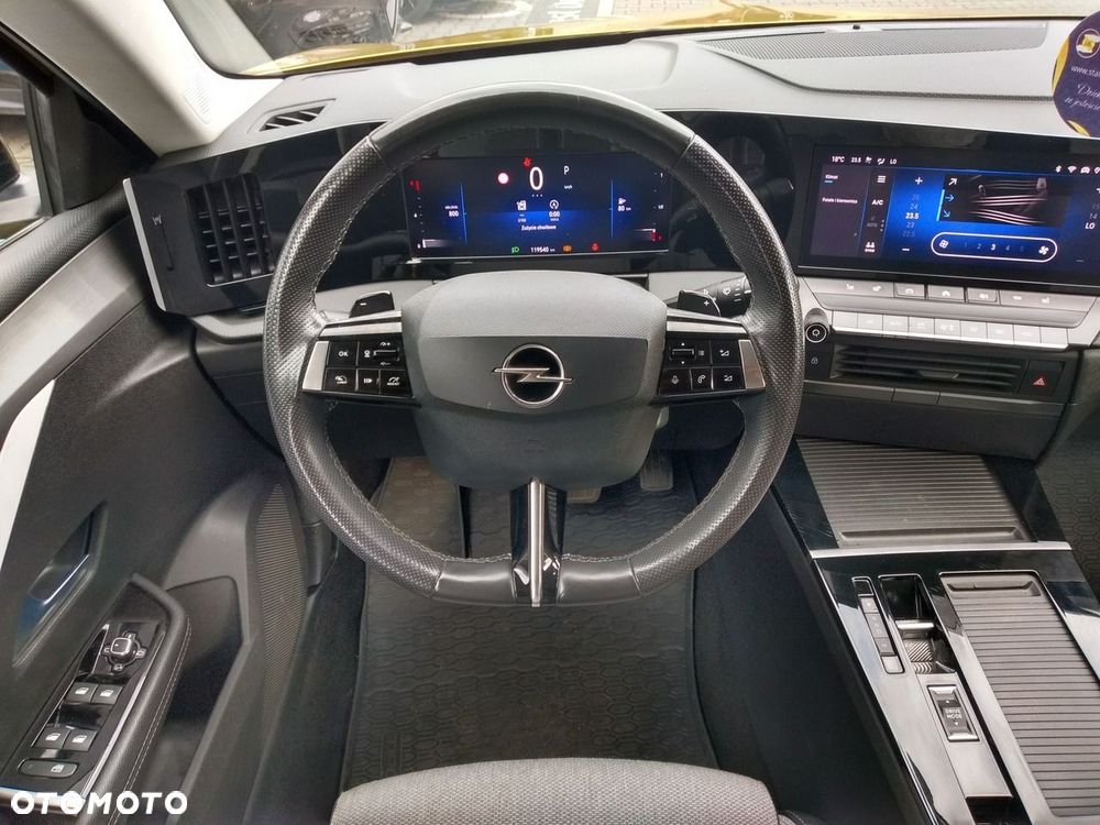 Opel Astra 1.2 T Elegance S&S - 10