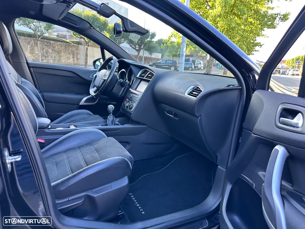 DS DS4 Crossback 1.6 BlueHDi So Chic J18 - 37