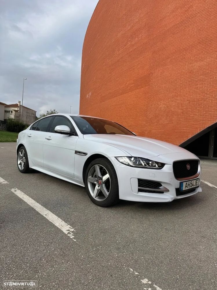 Jaguar XE 20d AWD Aut. R-Sport - 1