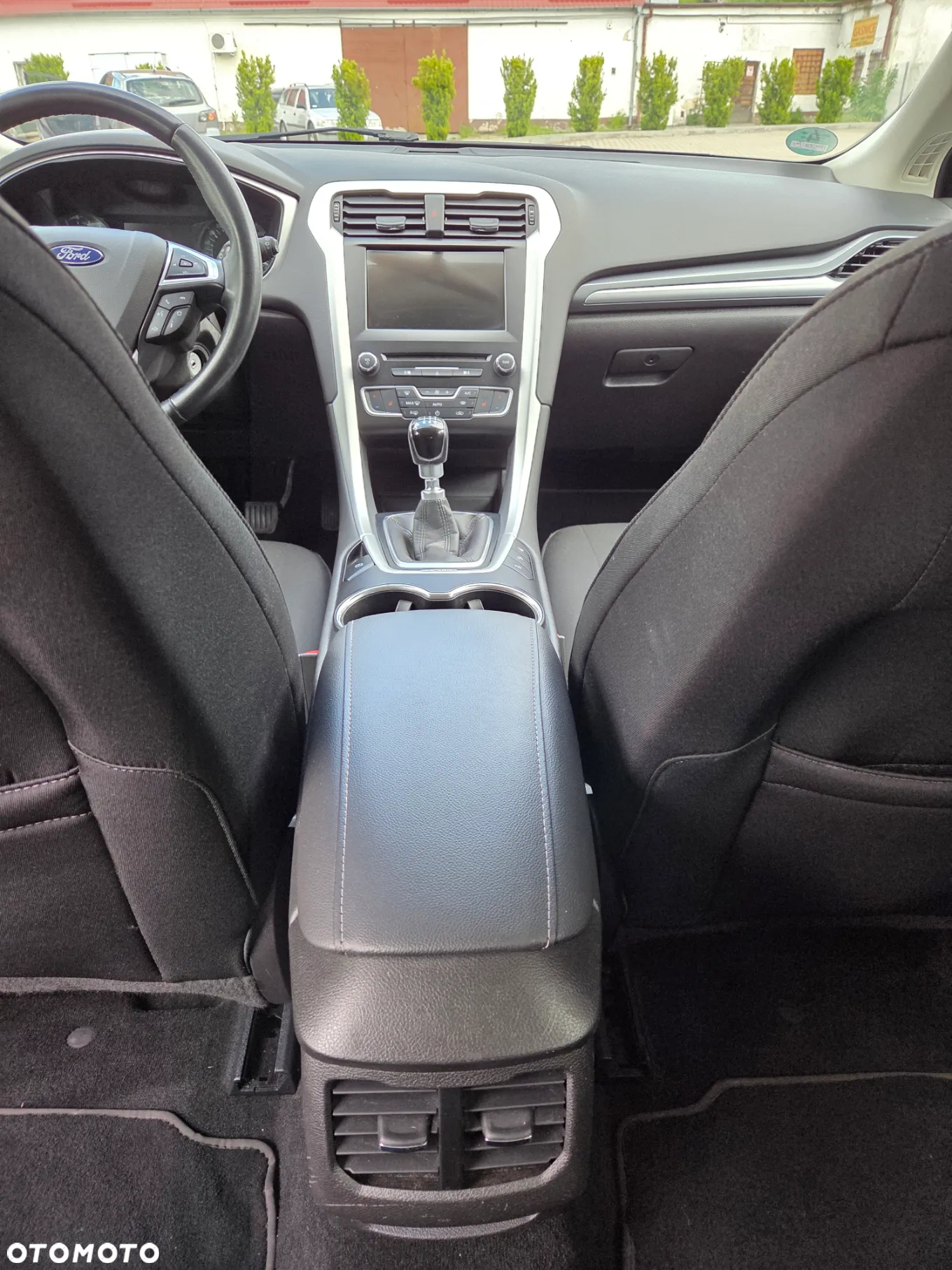 Ford Mondeo 2.0 TDCi Trend - 30