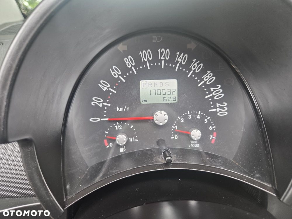 Volkswagen New Beetle 2.0 - 29