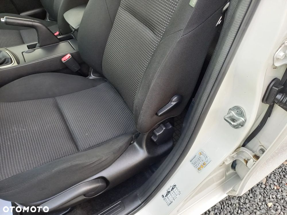 Mazda 3 1.6 MZ-CD DPF Edition - 28