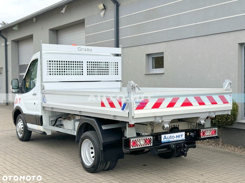 Ford Transit - 13