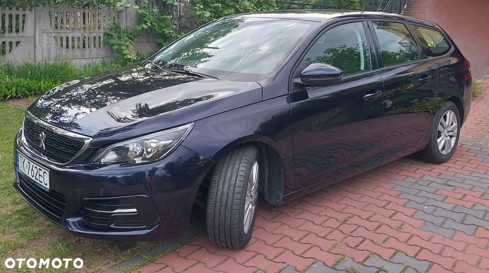 Peugeot 308 - 1