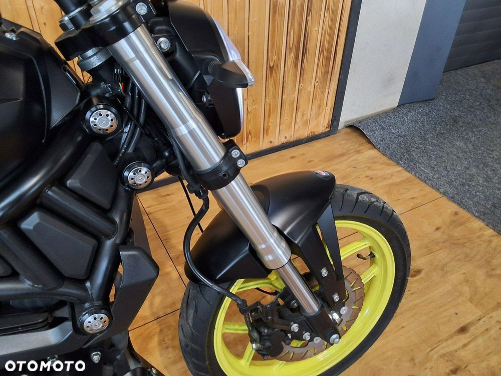 Moto Magnus Inny - 19