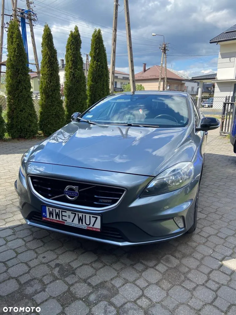 Volvo V40 D4 Drive-E R-Design Summum - 16