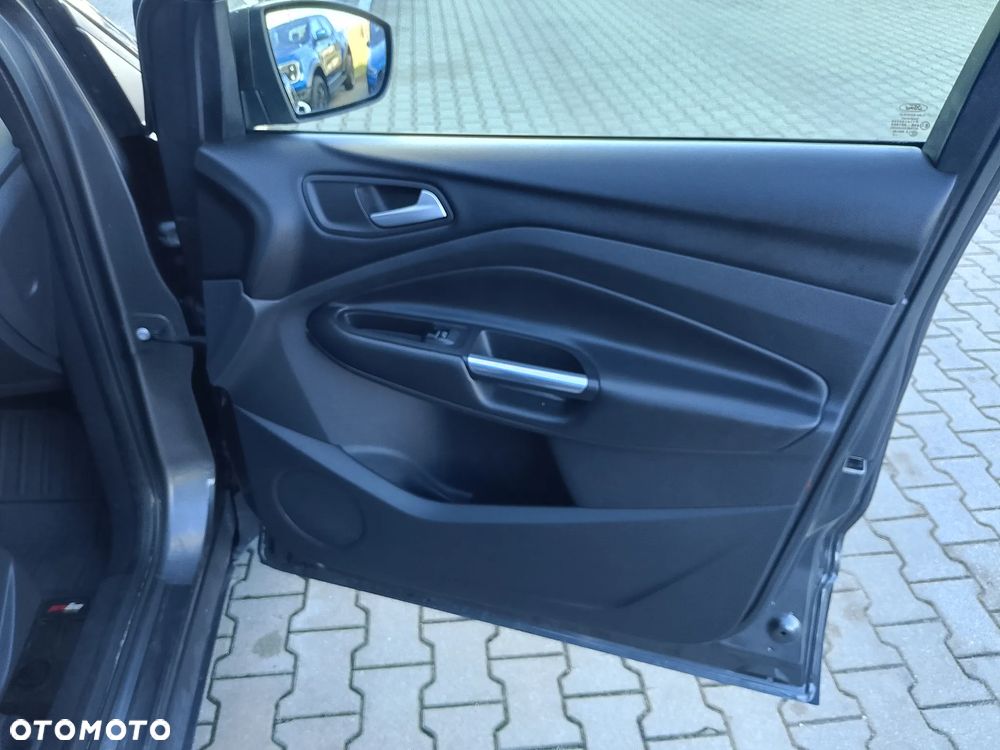 Ford Kuga 1.5 EcoBoost FWD Titanium ASS MMT6 - 14
