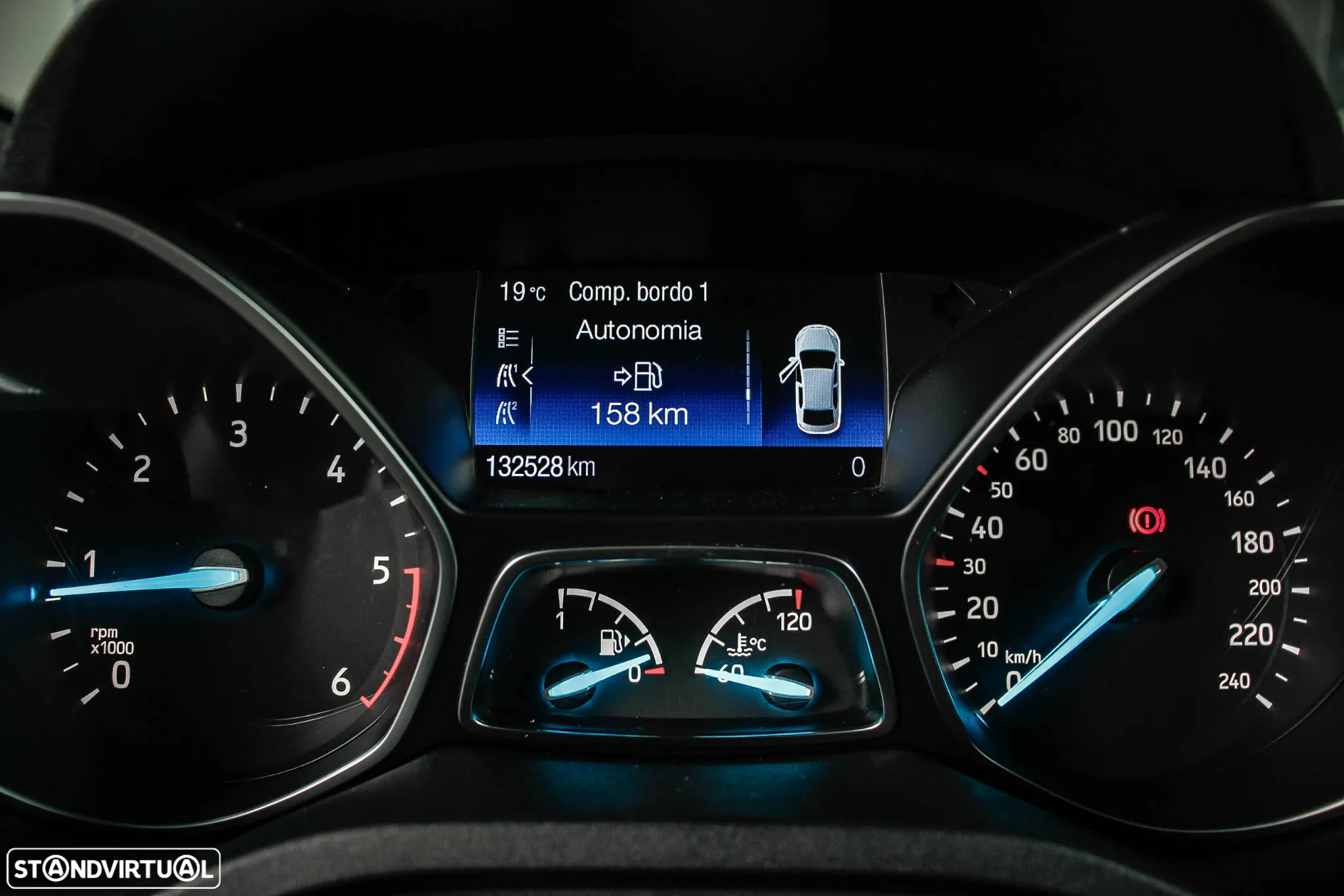 Ford Kuga 1.5 TDCi ST-Line - 35