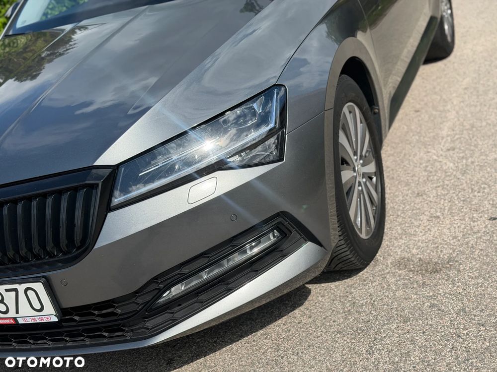 Skoda Superb 2.0 TDI SCR Style DSG - 40