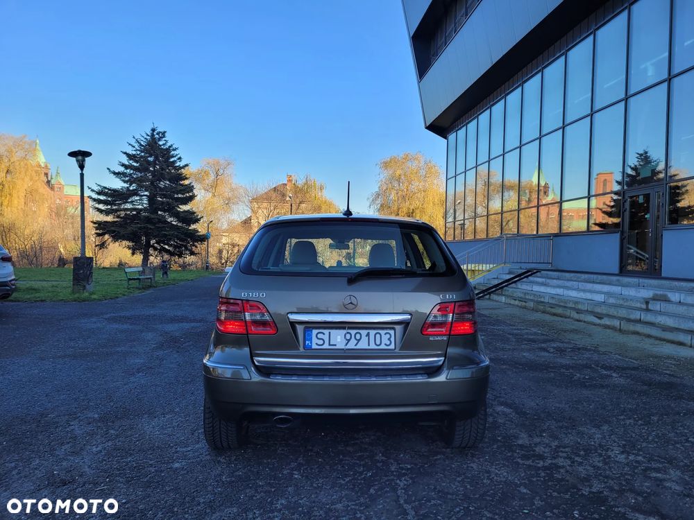 Mercedes-Benz Klasa B - 13