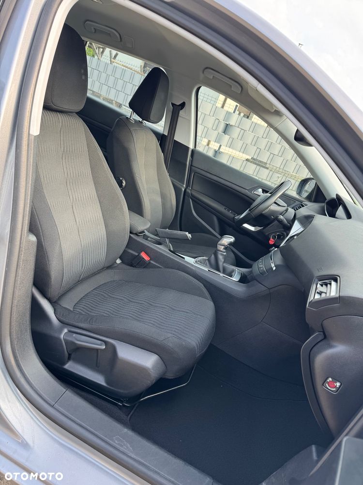 Peugeot 308 - 21