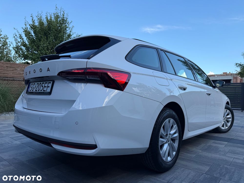 Skoda Octavia 1.5 TSI Essence - 5