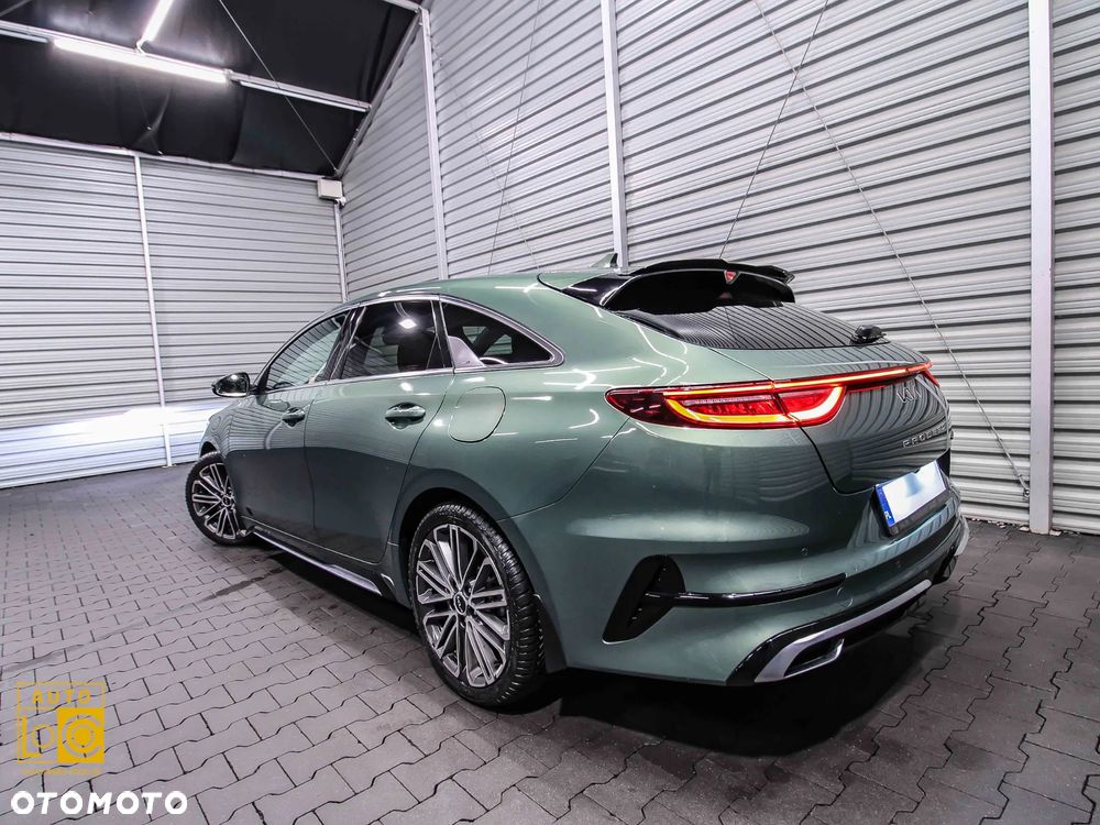 Kia ProCeed 1.5 T-GDI DCT7 OPF GT LINE - 4