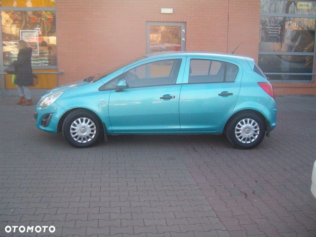 Opel Corsa - 8