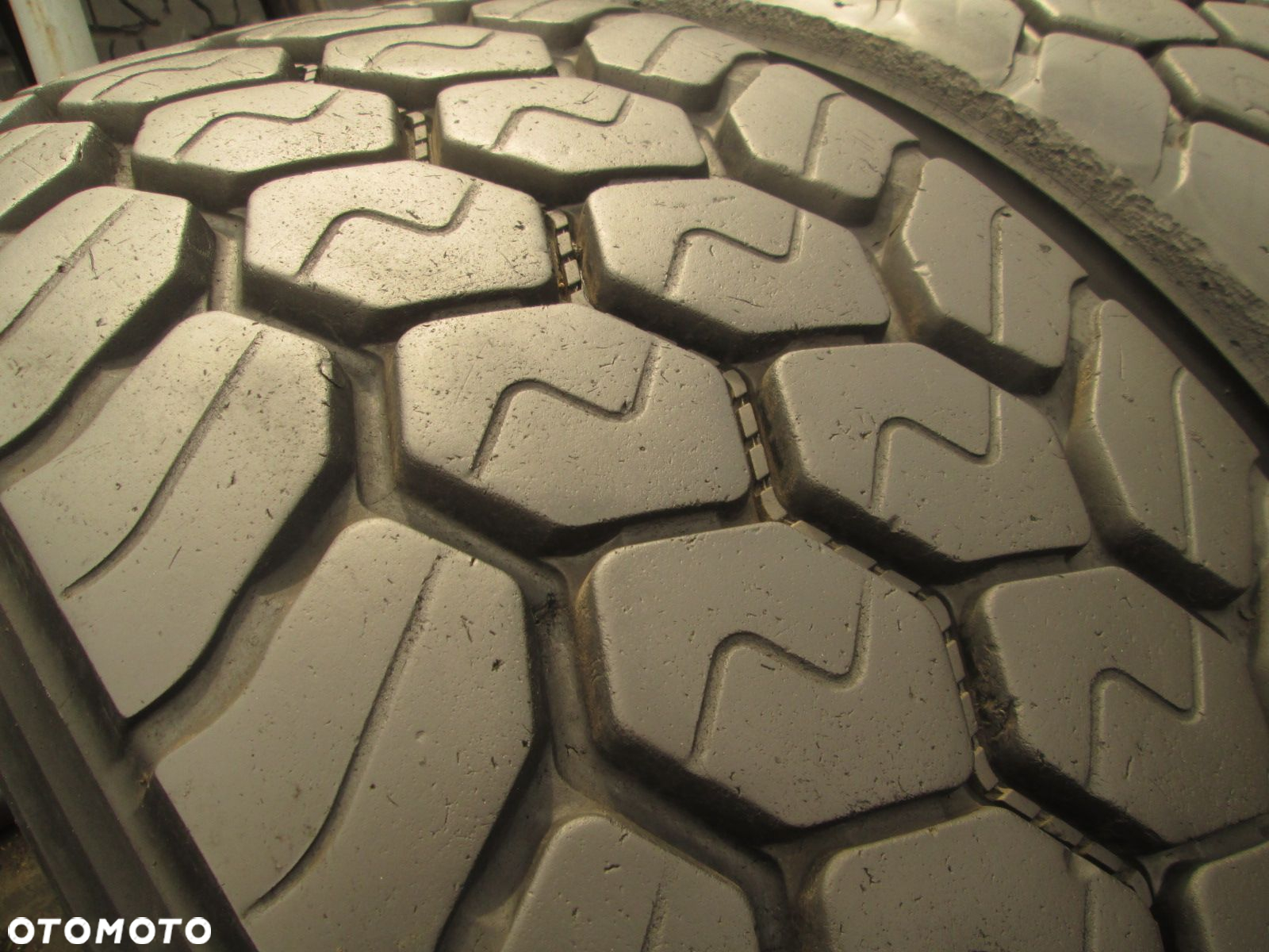 385/65R22,5 Bridgestone M-TRAILER 001 PLUS. Opony ciężarowe - 8
