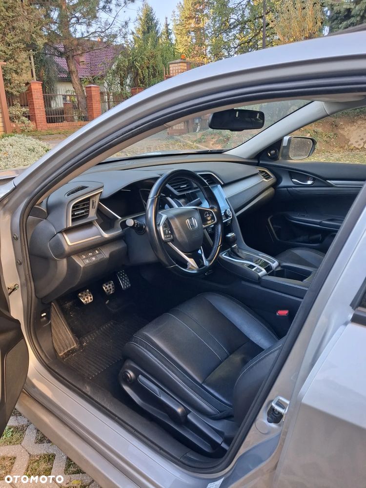 Honda Civic 1.5 T Executive - 16