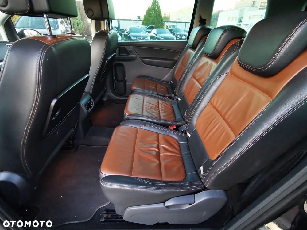 Volkswagen Sharan 2.0 TSI DSG Highline - 12