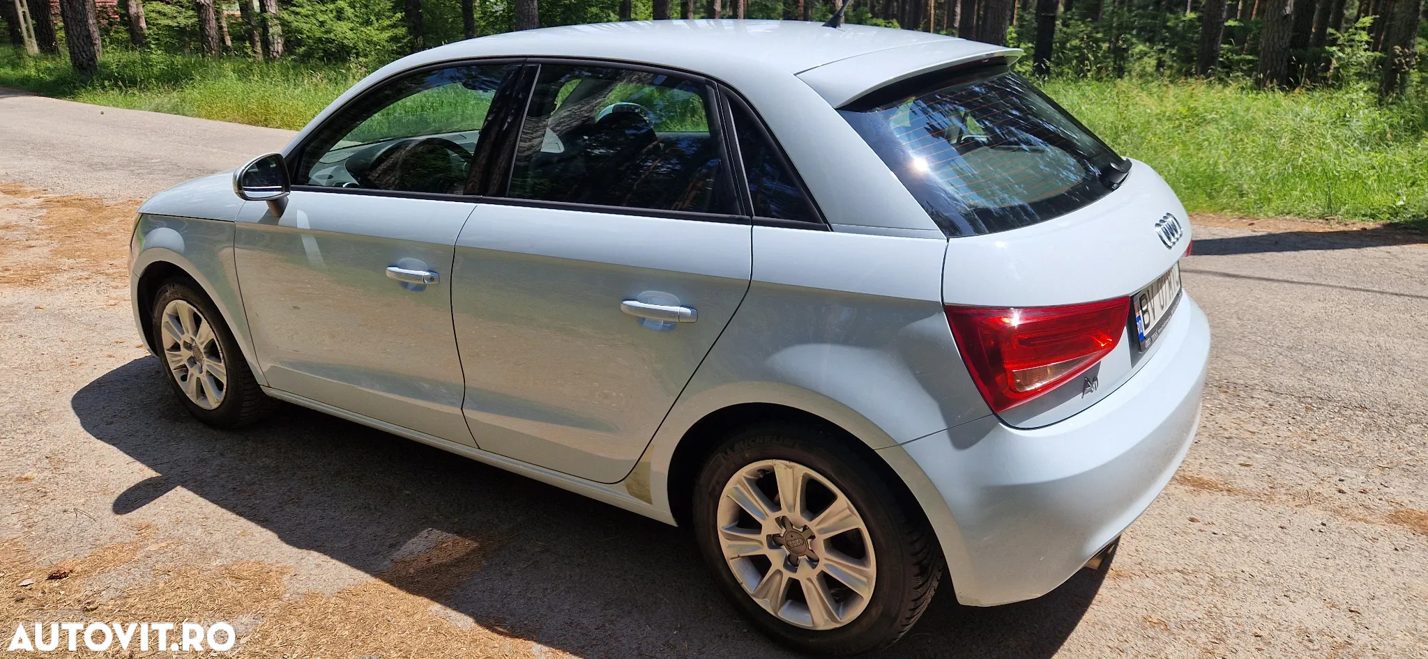Audi A1 Sportback 1.6 TDI Attraction - 3
