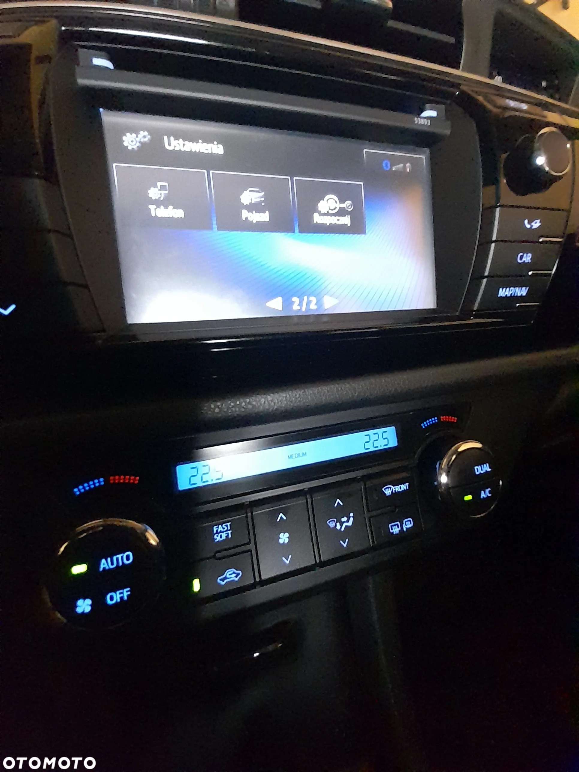 Toyota Corolla 1.6 Premium - 26