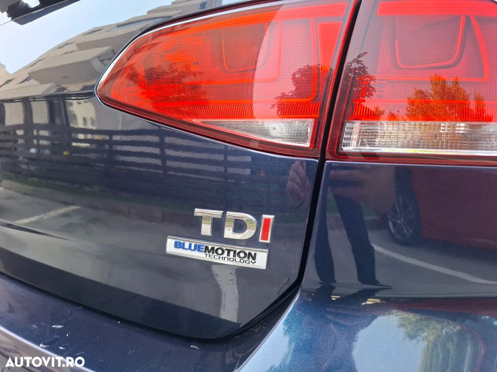 Volkswagen Golf 1.6 TDI DPF BMT Highline - 13