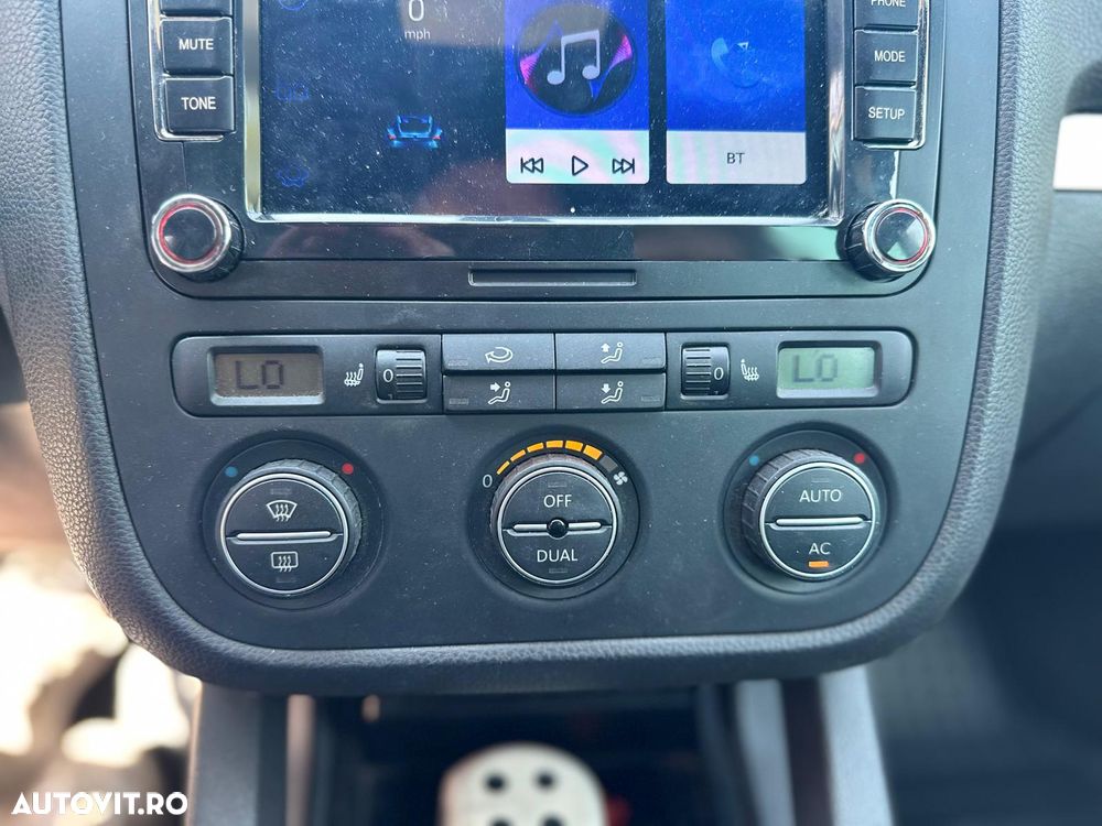 Volkswagen Golf 1.4 TSI Highline - 12