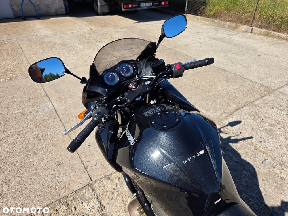 Kawasaki Z - 16